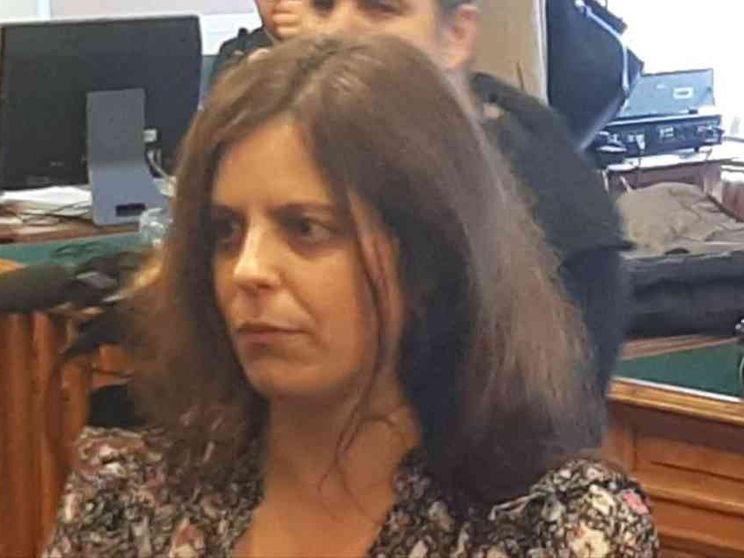 Ilaria Salis si candida con Avs. Ancora un rebus le liste Fdi e Pd