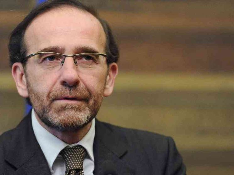 Nencini: «Un episodio terribile. La premier ha perso un'occasione»