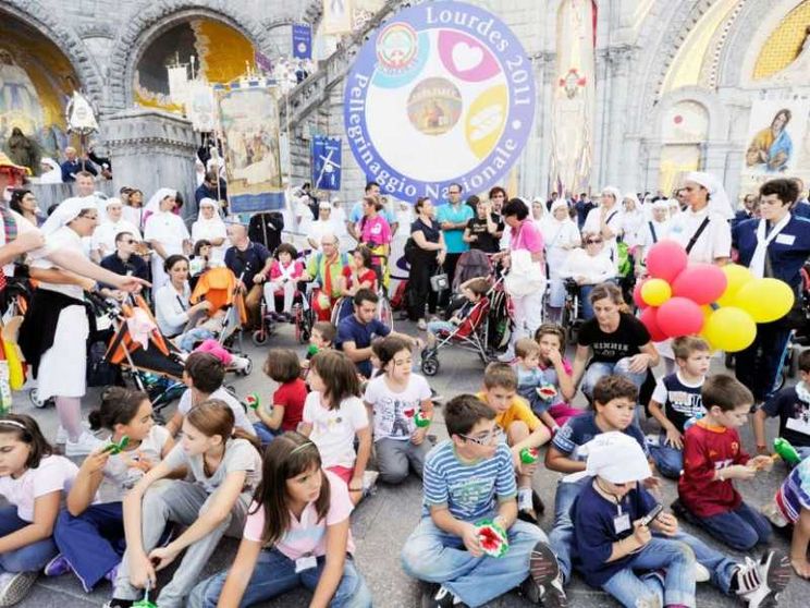 Unitalsi. Due treni di bambini in pellegrinaggio a Lourdes