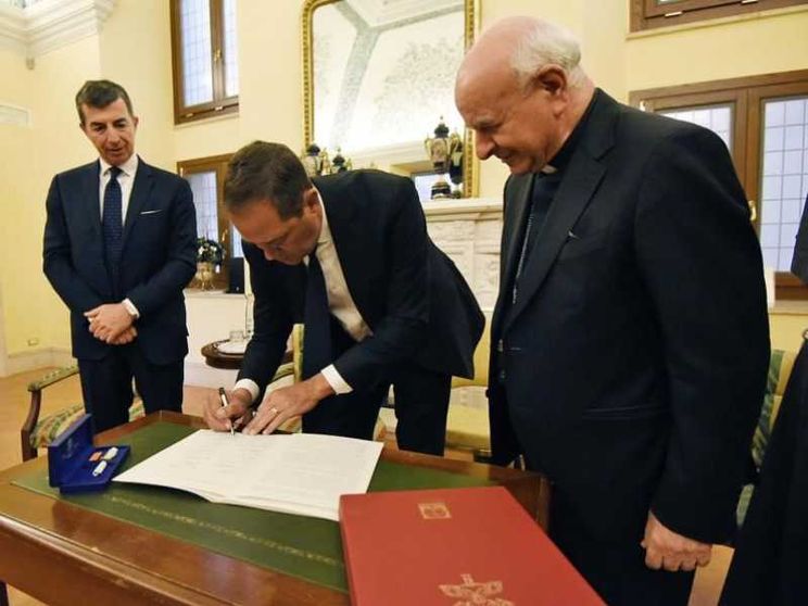 Cresce l’alleanza per l’IA etica: «Riflettere sul suo sviluppo»