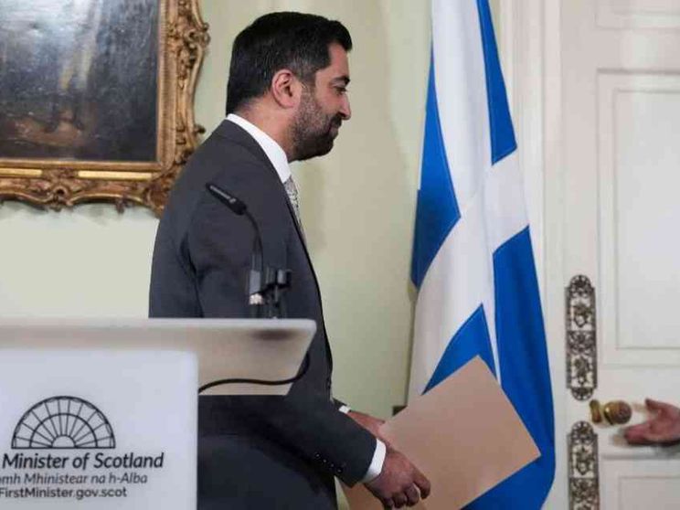 Il premier scozzese Yousaf si è dimesso, addio sogni di indipendenza