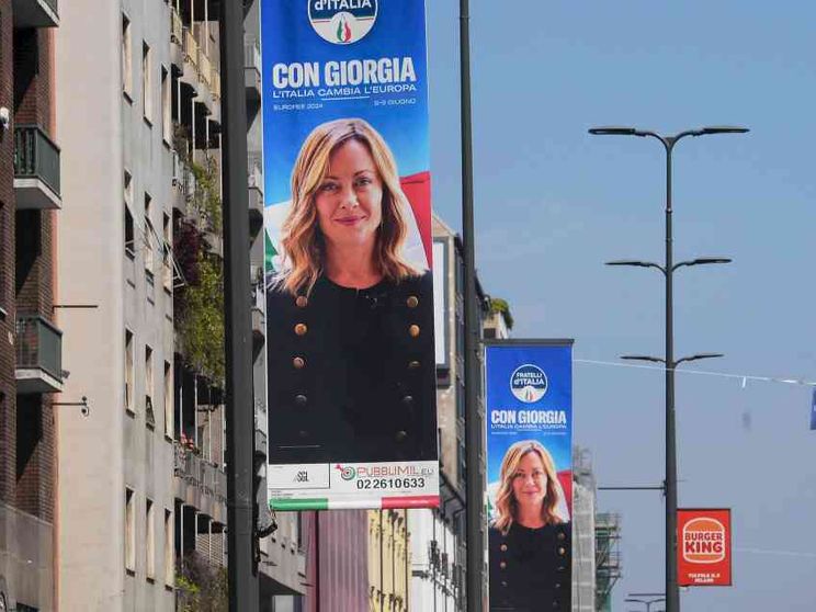 Meloni lancia la sfida: sulla scheda scrivete solo Giorgia