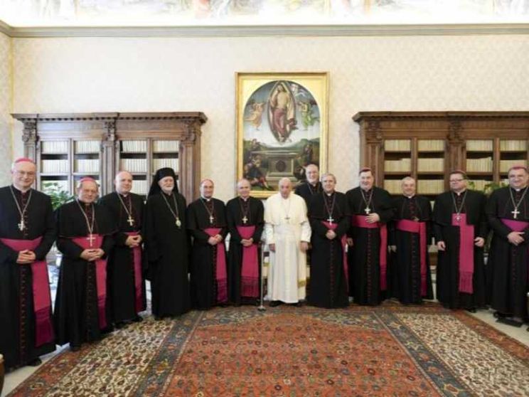 Morrone: il Papa incoraggia la Calabria sull’accoglienza e sulla pietà popolare