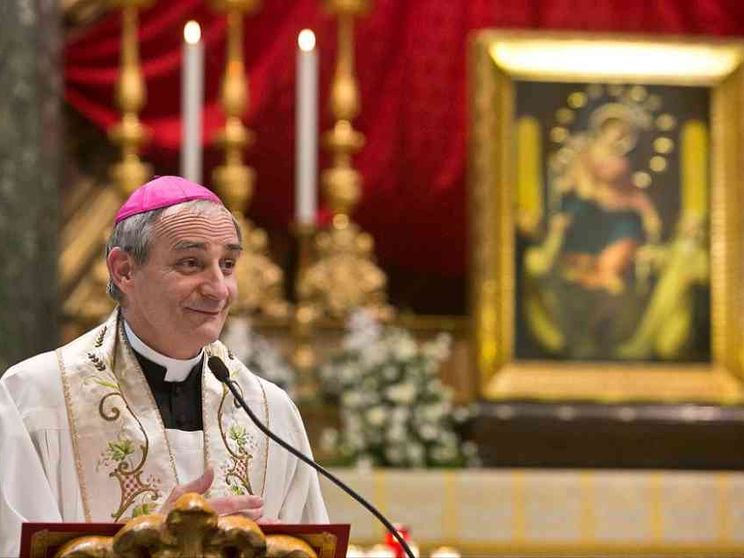 Zuppi: guardiamo alla vita umana con gli occhi dell’anima