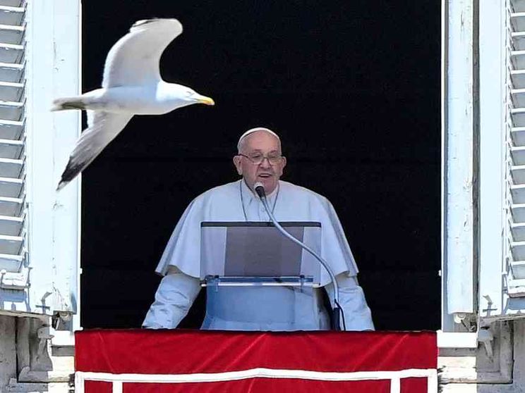 Papa: nuovo no alla guerra. Augura pace e buona Pasqua agli ortodossi