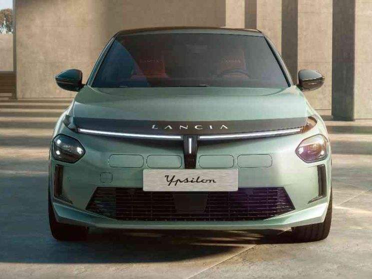 Nuova Lancia Ypsilon, aperti gli ordini e definiti i prezzi