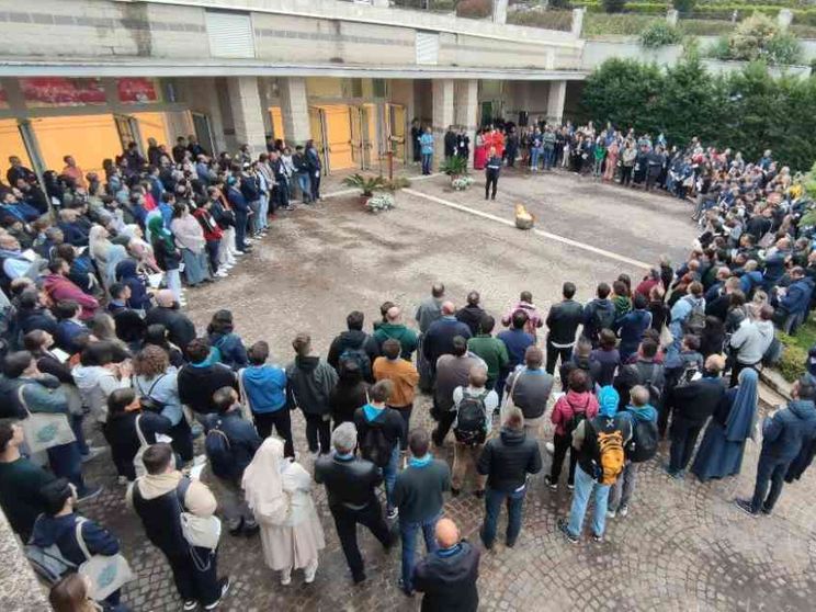 Ecco come i giovani di tutte le religioni sognano il futuro