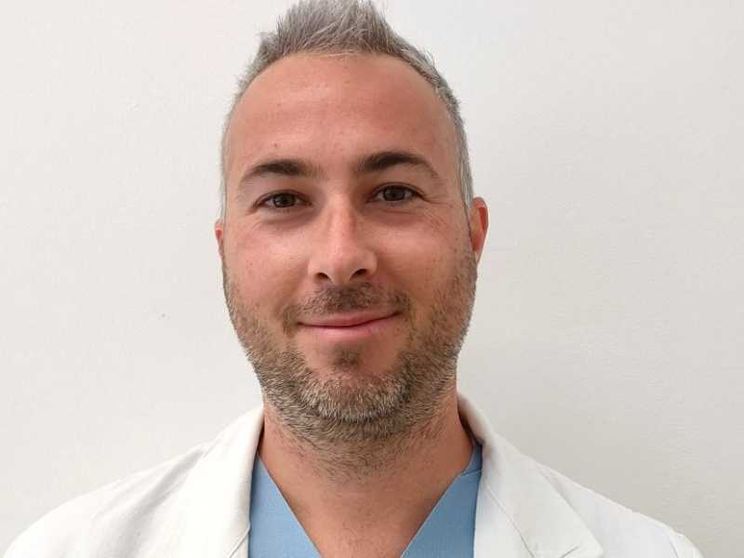 Pietro Perego, professione infermiere: «Questo lavoro è una scuola di vita»