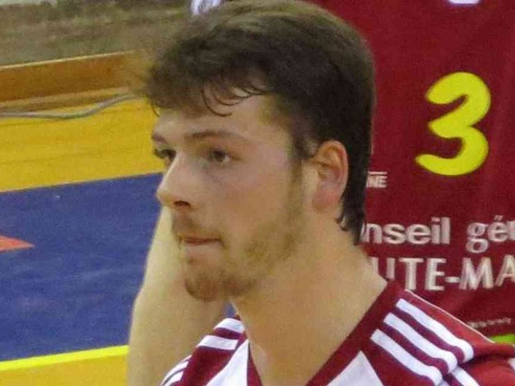 Francia, vince lo scudetto e decide di entrare in convento