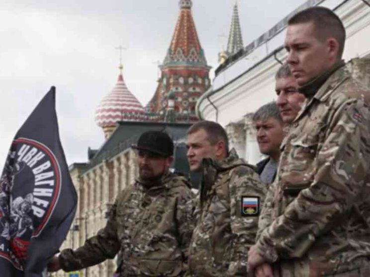 Libia ostaggio delle faide. Fondi dall’Ue ma braccia aperte a Mosca