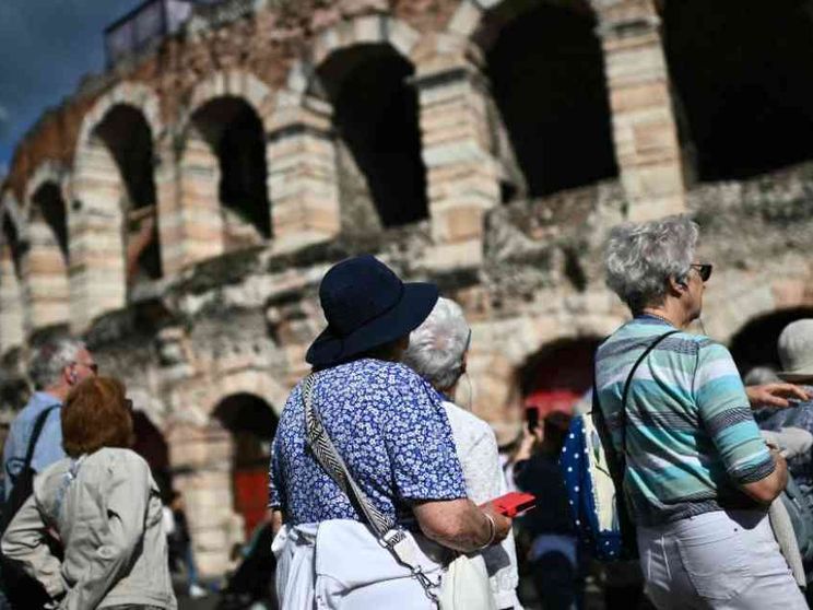 Il popolo dell’Arena con il Papa. «La pace si fa giorno per giorno»