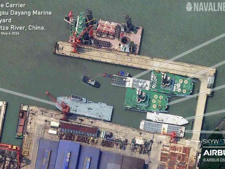 La Cina realizza la prima "portadroni" al mondo