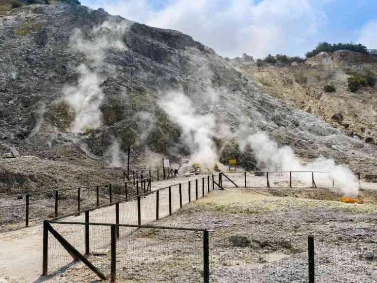 Un'eruzione ai Campi Flegrei è davvero possibile?