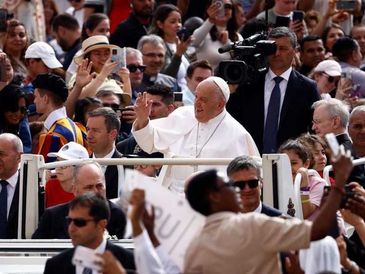 Il Papa: «L'umiltà ci preserva da guerre e discordie»