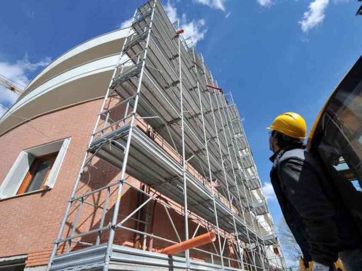 Approvato il decreto Salva-Casa. Le misure e le reazioni