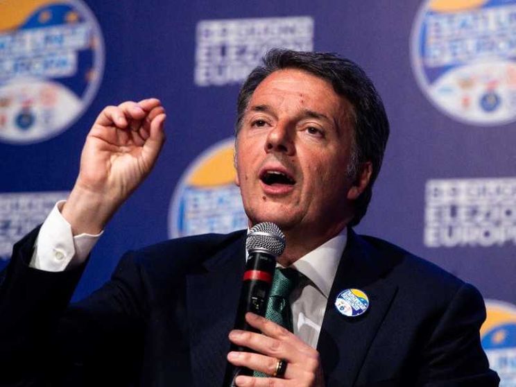 Renzi: «La Ue o cambia o muore»