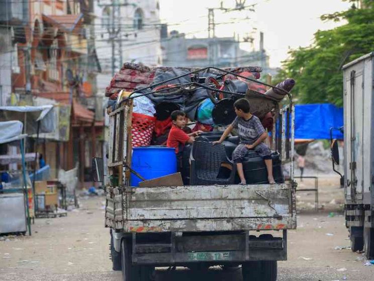 Tank nel centro di Rafah. «Israele presenta una proposta di tregua»