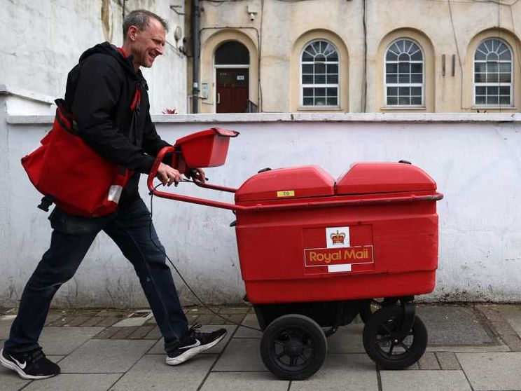 Il miliardario Kretinsky si compra Royal Mail