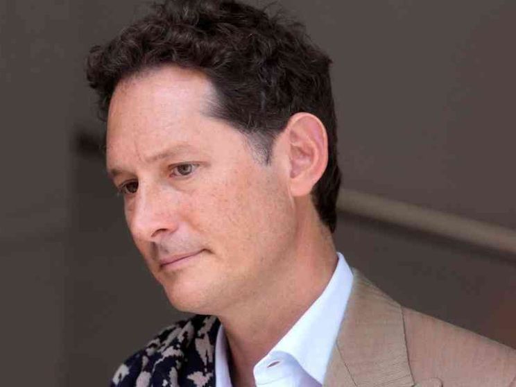 Elkann, messaggio al Governo: «Per Stellantis un futuro forte in Italia»