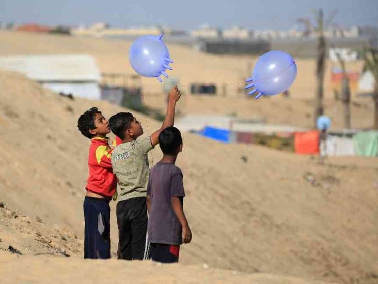 Biden: «Da Israele un accordo in tre fasi». Hamas: «Discorso positivo»