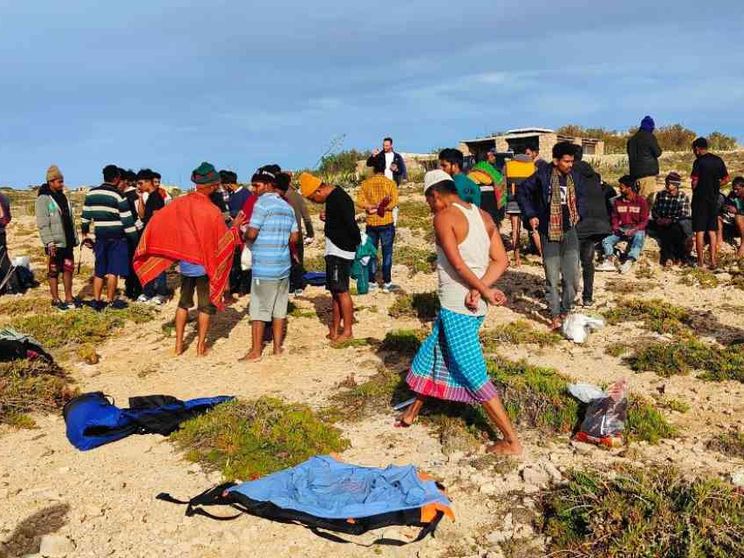 Migranti, Meloni: «Sul decreto flussi numeri anomali»