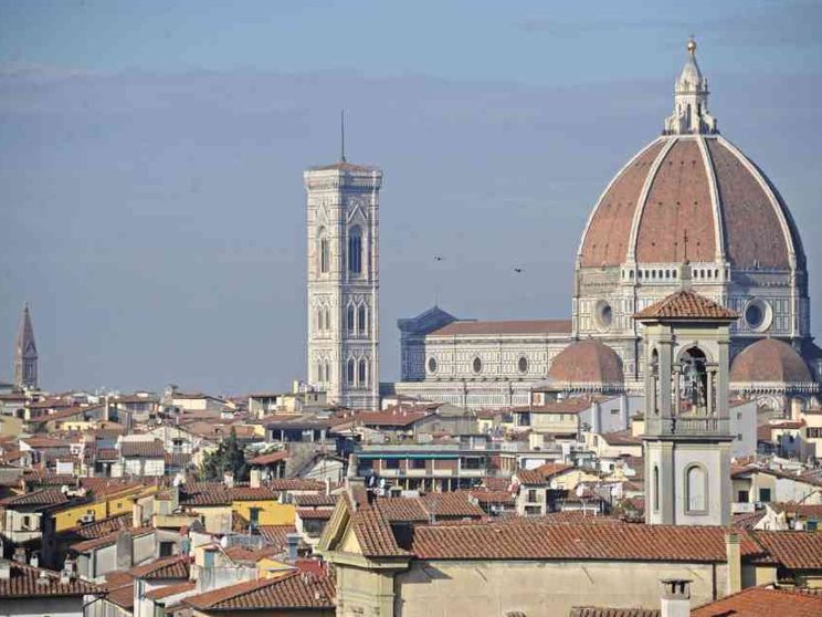 A Firenze la sfida-clou. E il centrodestra sogna il gran ribaltone