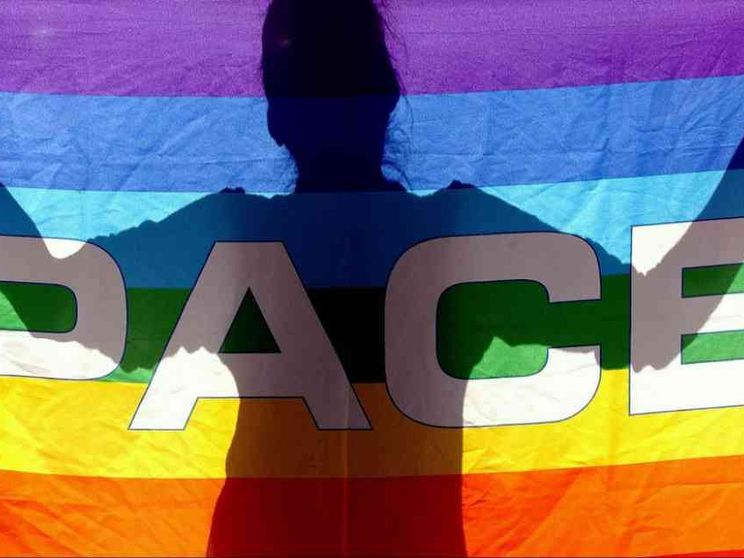 Le armi e la diplomazia: cosa c'è nei programmi dei partiti