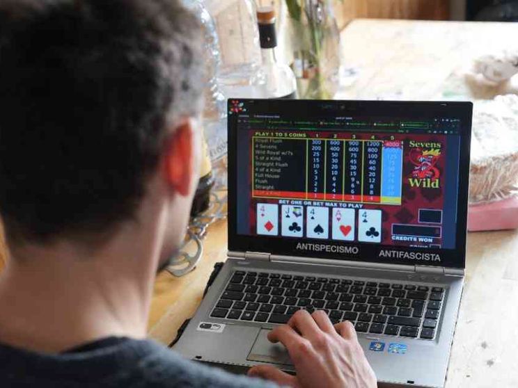 Ecco i 6 passi per vincere l'azzardo. La preoccupazione della Chiesa