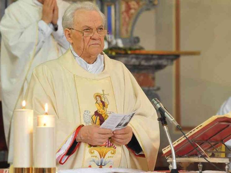 Lodi: addio a monsignor Carlo Ferrari, fondò “Il Cittadino”