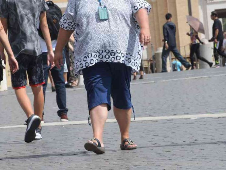 Gli italiani sono sempre di più in sovrappeso, ma l'obesità ha troppi rischi