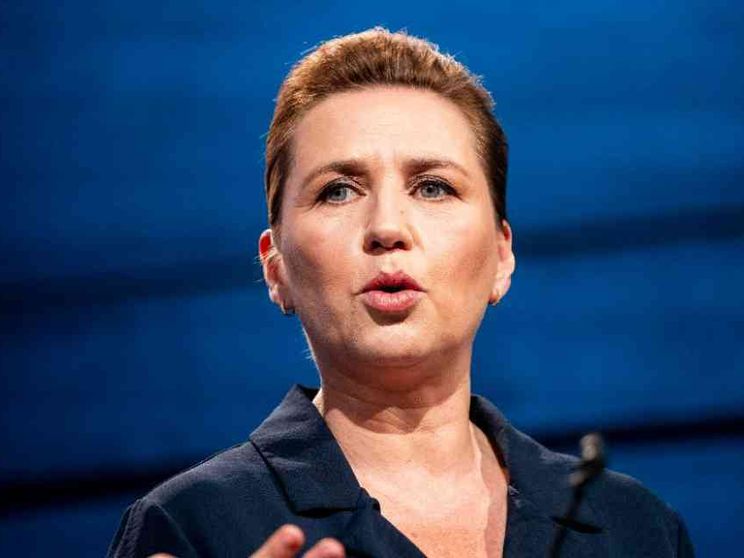 Ancora violenza sulle elezioni Ue: aggredita la premier danese Frederiksen