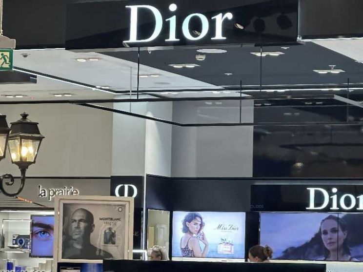 Borse di lusso da laboratori cinesi a pochi euro