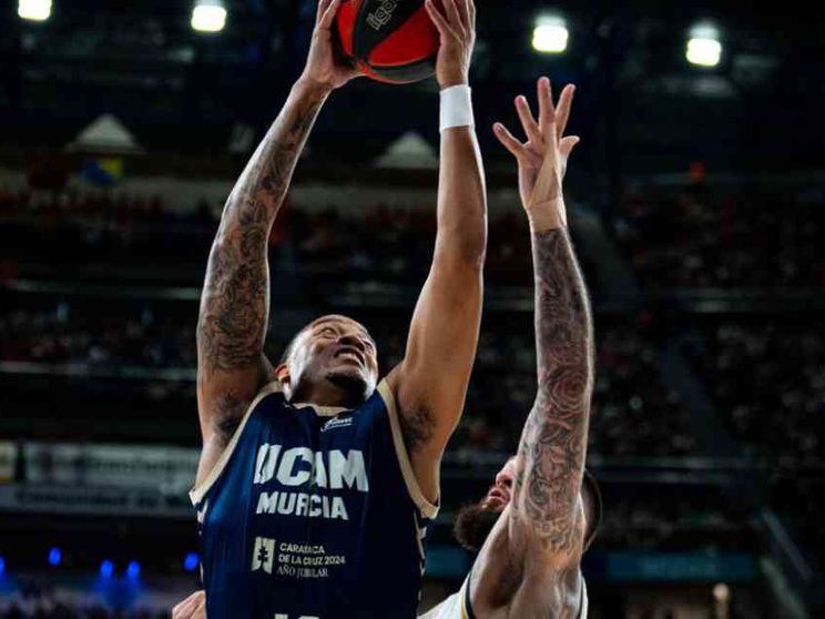 La squadra di Basket dell'Università Cattolica di Murcia gioca per lo scudetto
