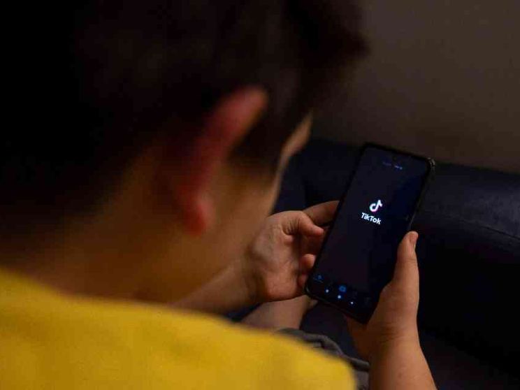 Il fenomeno dei bambini-influencer in rete incomincia a preoccupare