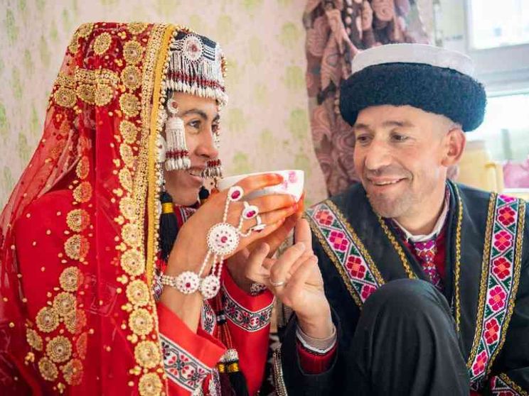 La Cina invade la cucina degli uighuri