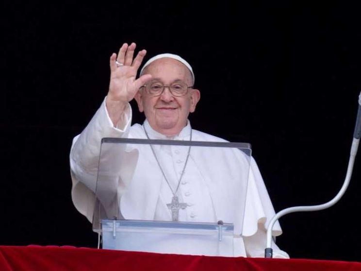 Il Papa: in Congo cristiani uccisi come martiri