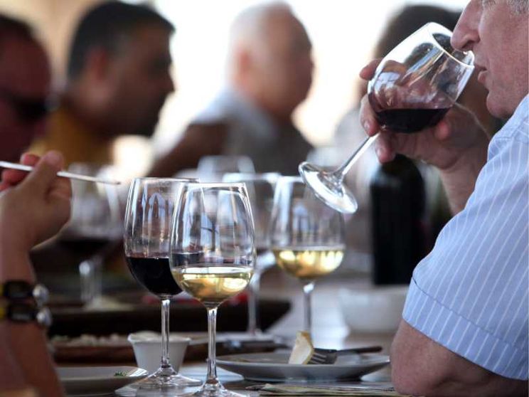 Il vino siciliano è diventato grande e spinge l'economia dell'isola
