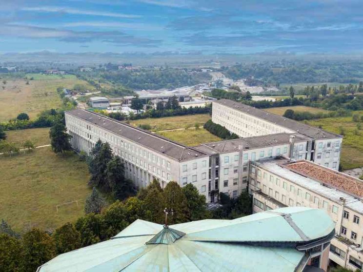 Scuole agrarie, comunità e migranti: idee per il futuro dell’ex seminario