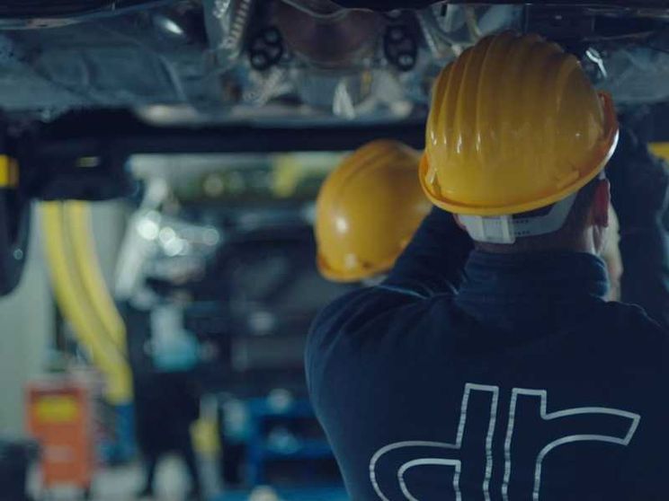 «Auto cinesi spacciate per italiane». Multa di 6 milioni per la DR