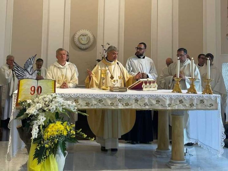 Napoli, ha 90 anni la "casa" dei futuri preti