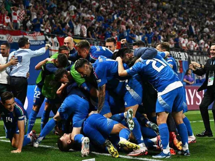 Italia qualificata all'ultimo respiro