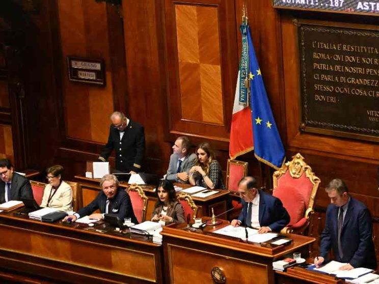 Suicidio assistito, la legge torna a camminare al Senato