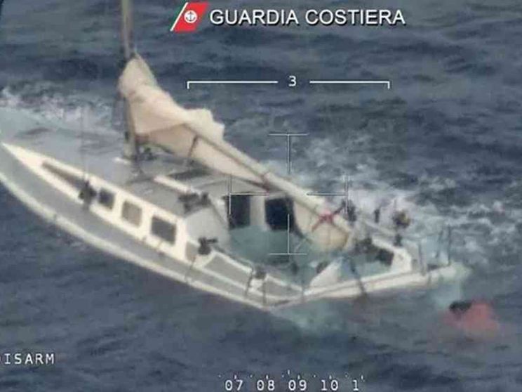 I fantasmi di Cutro sull'ultimo naufragio. La Chiesa: «Sconfitta dell’umano»