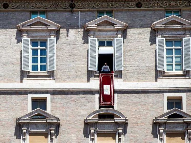 Il Papa: «Tanti cristiani ancora oggi perseguitati e uccisi per la fede»