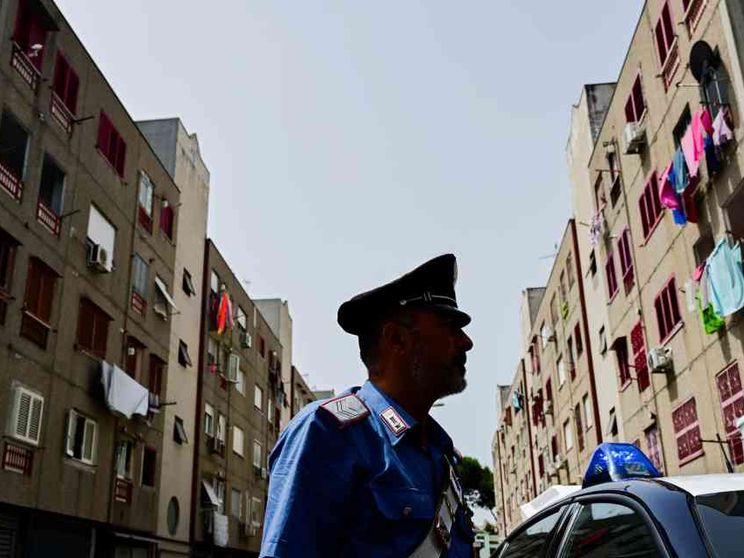 Camorra, la figlia del boss contesa tra le famiglie