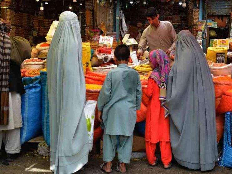 Video-choc dall'Afghanistan: donna stuprata nelle carceri dei taleban