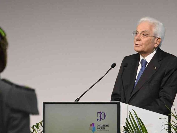 Per gli «analfabeti di democrazia» il vocabolario di Mattarella