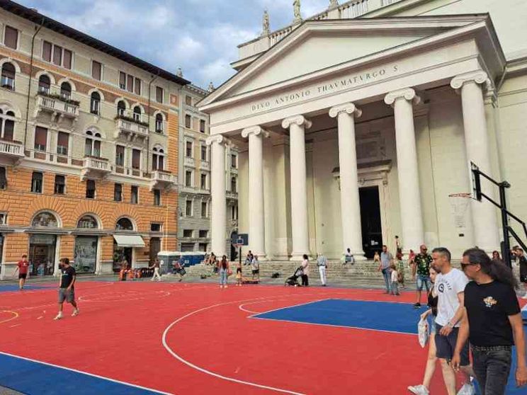 Col baskin la disabilità entra in squadra: «Ora giochiamo anche noi»