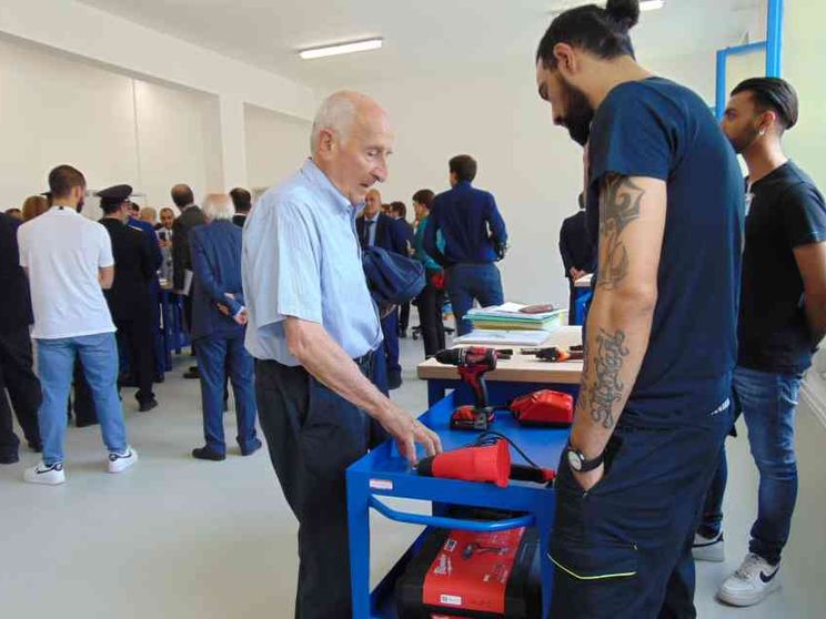 Quelle vite dentro il carcere riaccese dai quadri elettrici