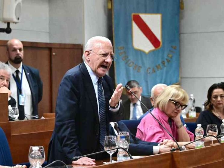 La Campania guida le Regioni contro: «No a questa autonomia differenziata»